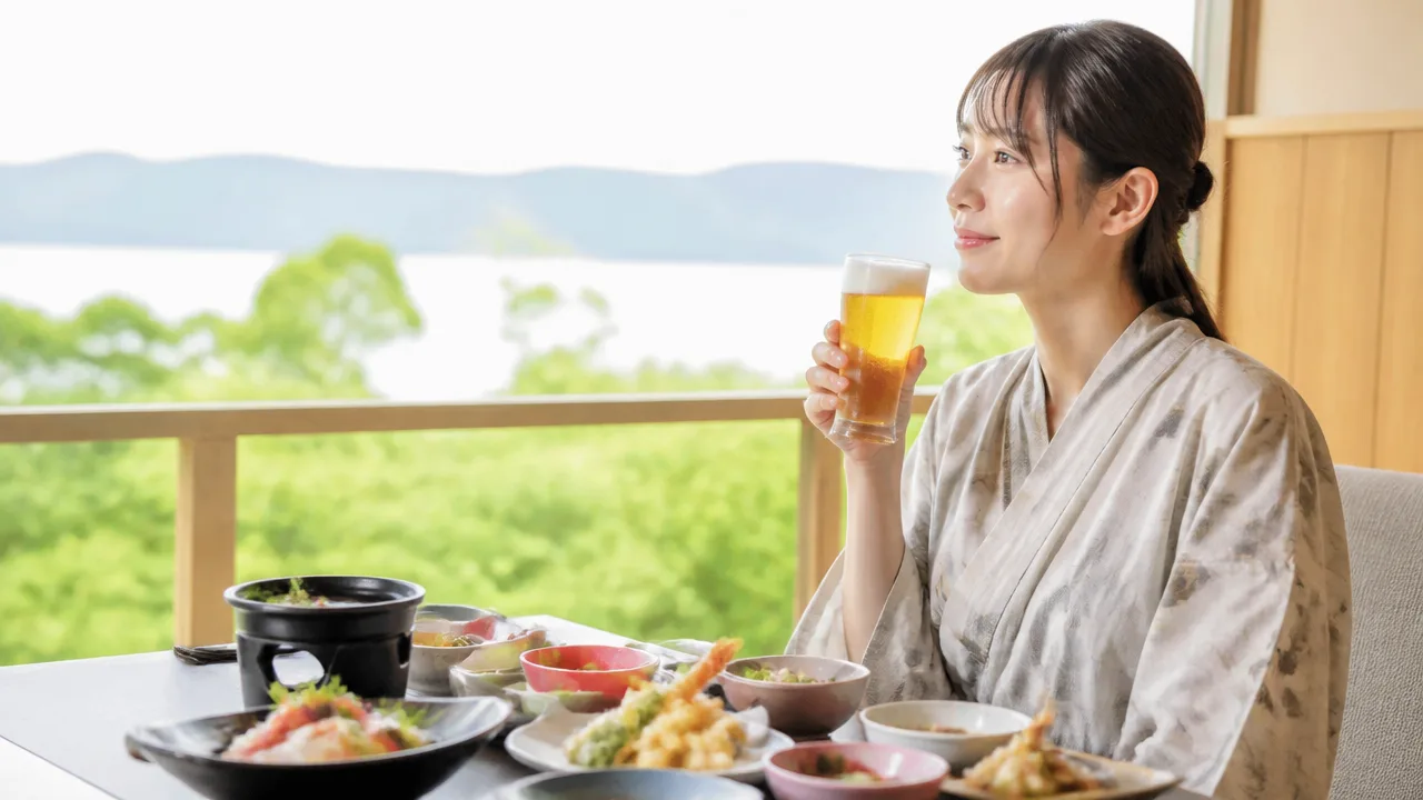 大江戸温泉物語とプレミアムの違いは？料金・客室・食事を比較